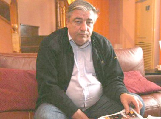 Tatăl lui Şerban Huidu, internat după ce a fost atacat pe stradă